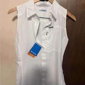Women’s Columbia tank size small. White NWT